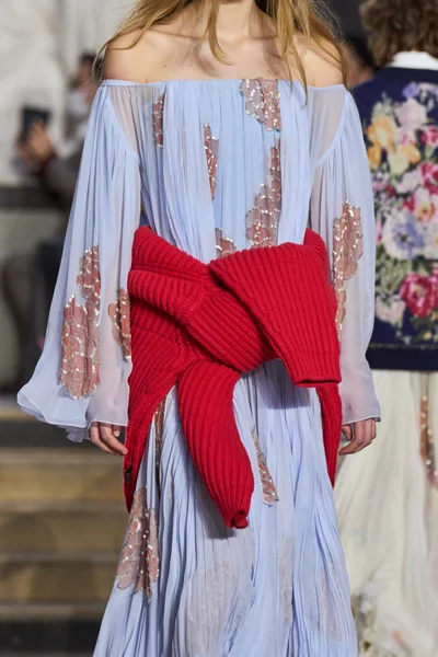 Look 108